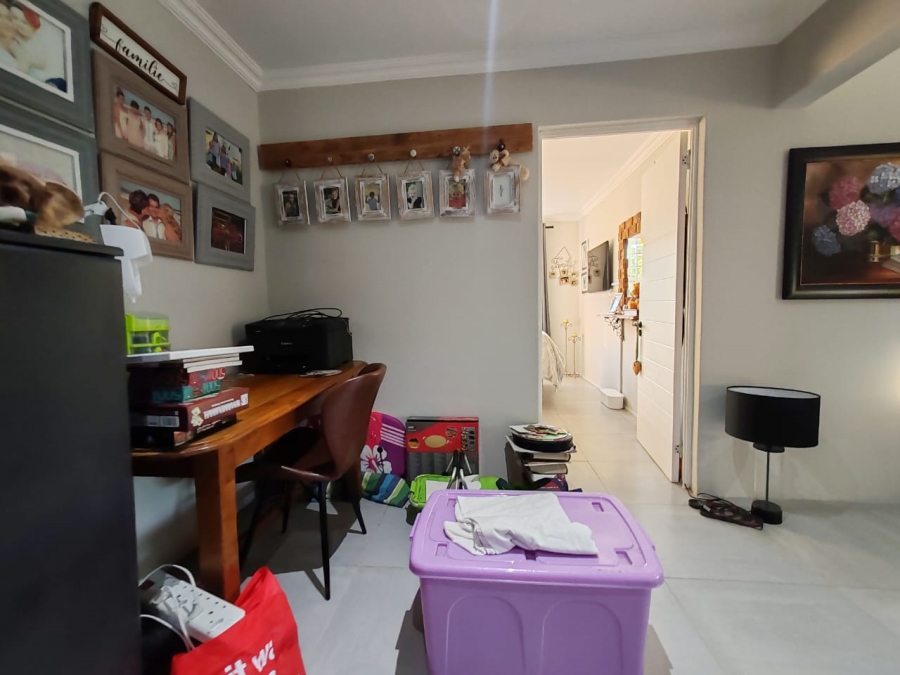  Bedroom Property for Sale in Colleen Glen Eastern Cape